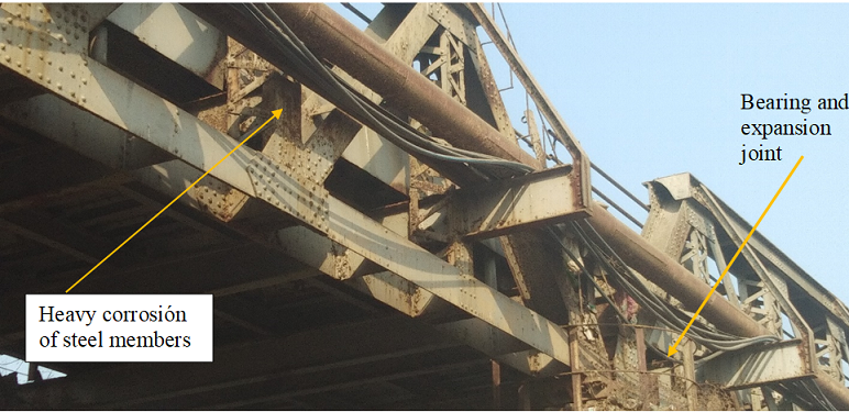 Photo of bridge showing bearing and expansion joint location