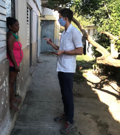 Fifth-year US ELAM student Sol Henrik Bockelie screening door-to-door in the Altahabana neighborhood of the Cuban capital.