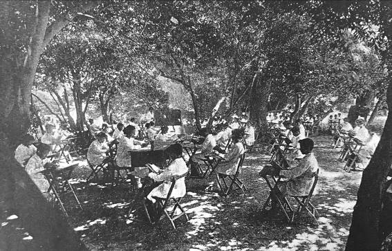 Escuela al Aire    Libre no 3 – Clase al aire libre en verano
