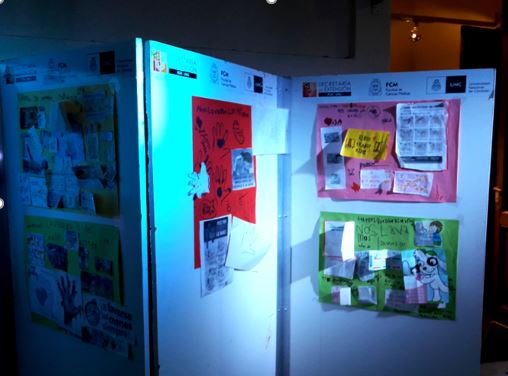 Noche de los Museos. Fotograf&iacute;a de la exposici&oacute;n de collages