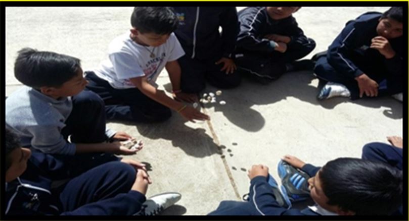 Juego tradicional las canicas