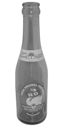 Botella utilizada para embazar el agua mineral de Salitral de Santa Ana.