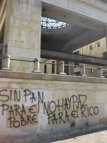 Grafiti de consigna