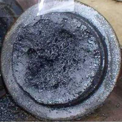 Coke sample extracted from a delayed coking pilot plant, Trigo (2005).