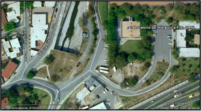 Vista aérea del Laboratorio de Hidráulica de la FIC-UANL, (Google Earth 2015)