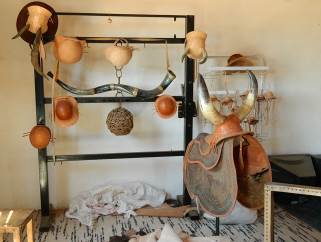 Artefatos de couro encontrados
na loja Artesanato do Zé, Ribeira, PB