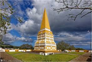 Obelisco do Alto da Mem�ria