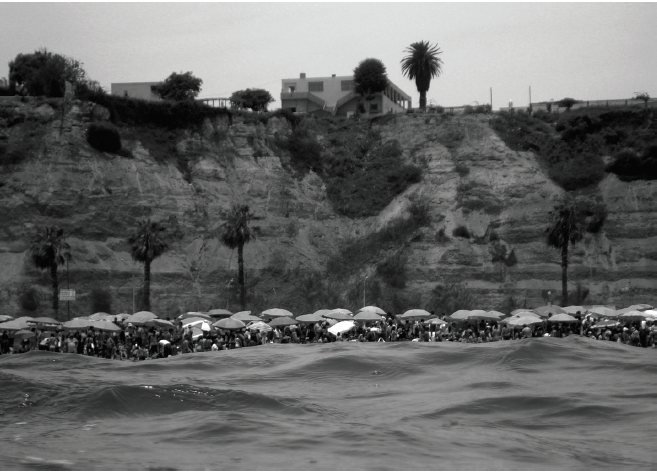 “Mar adentro / 12:30”, proyecto de lectura urbana AguaDulce ©.