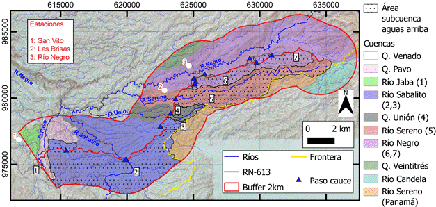 Subcuencas definidas para el corredor vial RN-613, con achurado área aguas arriba