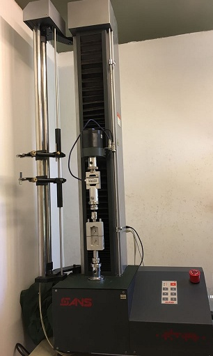 Máquina de ensayos universales (MTS SANS CMT 2000 5KN)