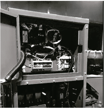 CAMKIT device installed in the 250kW genset during data transmission.