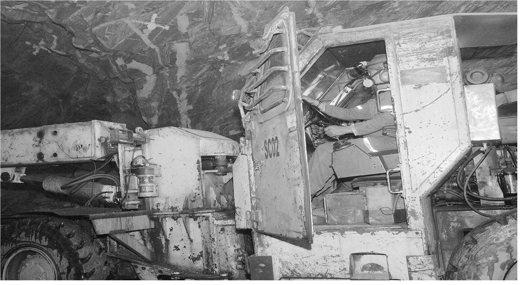 Foto ilustrativa da
cabina e do operador de scaler.