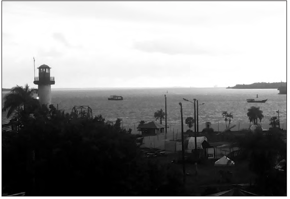 La &ldquo;ciudad puerto&rdquo; evocada desde el lente