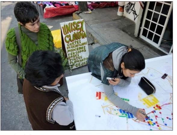 Cartograf&iacute;a colaborativa. &ldquo;Mapa vital&rdquo;: geograf&iacute;as de la seguridad y del miedo