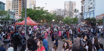 Figura 1- Física na Praça.