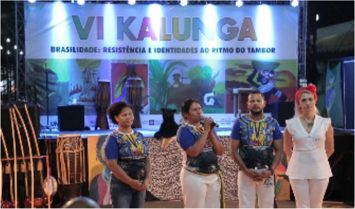 Figura 2 – Abertura do VI KALUNGA – Representação das parcerias estabelecidas: Movimento Negro, UNEMAT, Capoeira e Casa de Umbanda