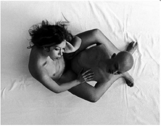 Orlan: Accouche d’elle – m’aime (1964). Orlan, 2014.
