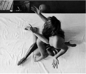 Orlan: Corps – sculpture no. 3, dit Shiva ou tentacules de bras multiples, (1964).
