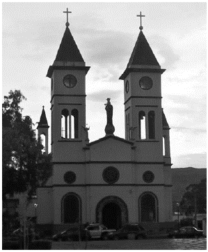 Iglesia parroquial del municipio de Sutamarch&aacute;n