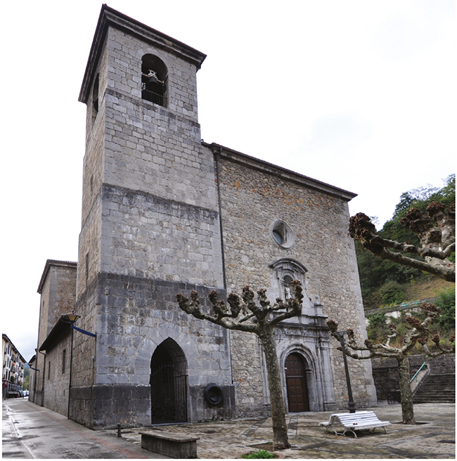 Exterior de la iglesia parroquial de San Juan Bautista de Alegia
