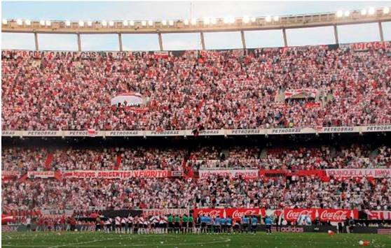 Tribuna "Gral. San Mart&iacute;n"