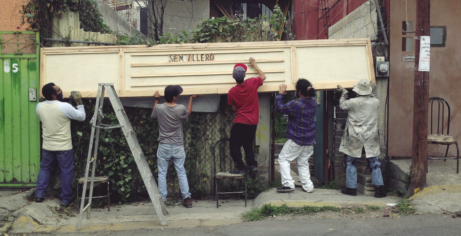 Trabajo colaborativo en la colocaci&oacute;n de la marquesina &ldquo;El Semillero&rdquo; de San Pedro M&aacute;rtir en la Ciudad de M&eacute;xico.