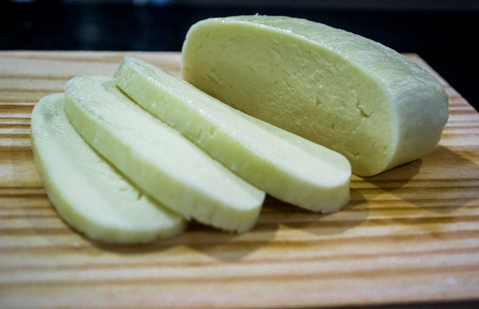 Queijo do Marajó, tipo manteiga.