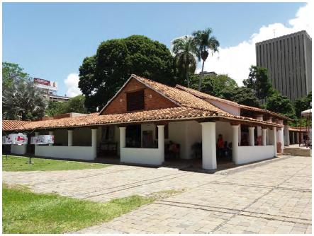 Centro de Arte La Estancia, Casona de la Hacienda La Floresta, 1783-1995