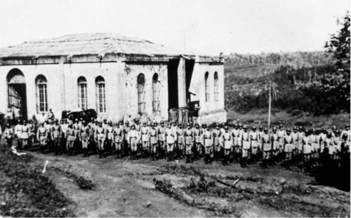 - Destacamento da Col&ocirc;nia Militar de Foz do Igua&ccedil;u, no in&iacute;cio do s&eacute;culo XX