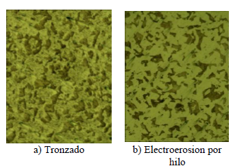Probeta cortada por tronzado a), y una cortada por Electroerosi�n por hilo b).