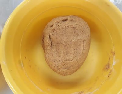 Formulación F3, harina de trigo y harina de yacón en una proporción (60:40) respectivamente.