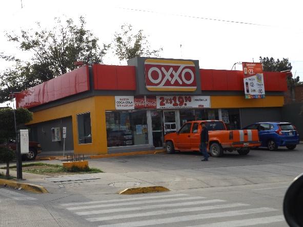 Ejemplo de nuevos comercios en la zona que ofrecen pago de servicios y depósitos bancarios