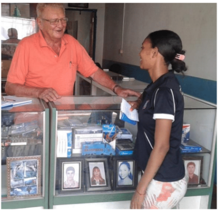 O atendimento de cliente na Foto Real.