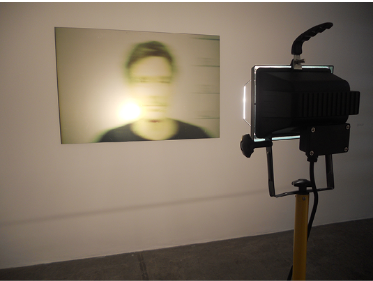 RIP (Retratos Inconclusos Policiales) (2005-2010). Fotograf&iacute;a a color. Kodak film Gold Max ASA 100 sobre papel fotogr&aacute;fico Kodak Endura Metallic