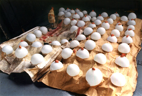 Los Huevos del gallo