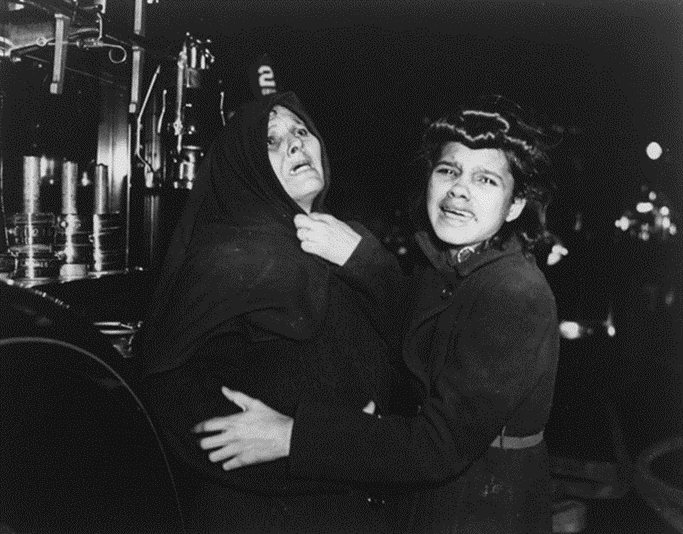 “Eu chorei quando tirei esta foto”, de Arthur Fellig (Nova York)