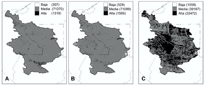 Escenarios: A) biológico; B) hidrogeomorfológico y C) antropogénico, de acuerdo con sus prioridades de conservación: baja (blanco), media (gris) y alta (negro). Entre paréntesis área (km2) de las clases