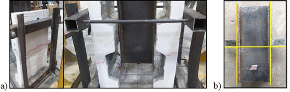 Mecanismo de falla: a) Agrietamiento del hormigón, b) Rotación del conector.