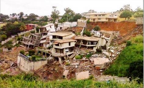 Deslizamiento en la calle Poa Poa al este de la ciudad de Barquisimeto. 