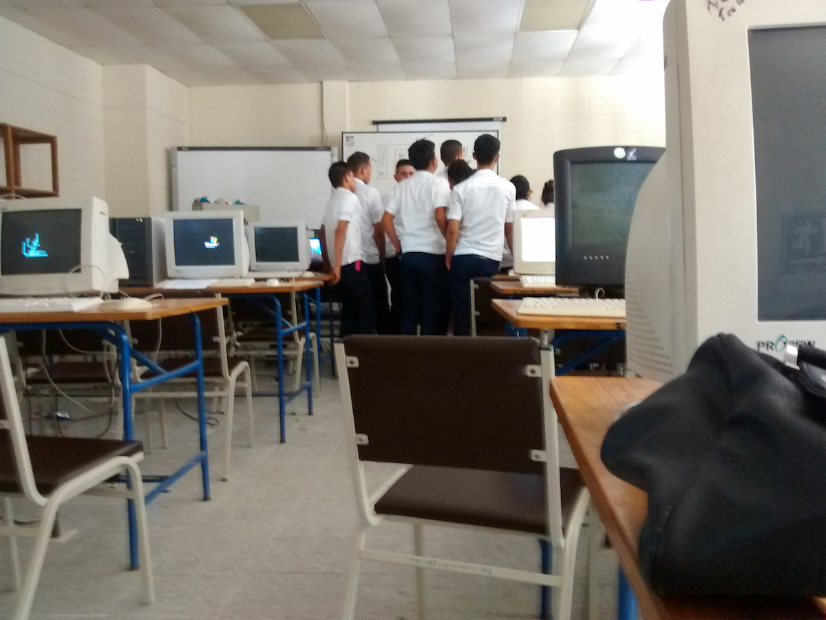 Laboratorio de informática del colegio B
