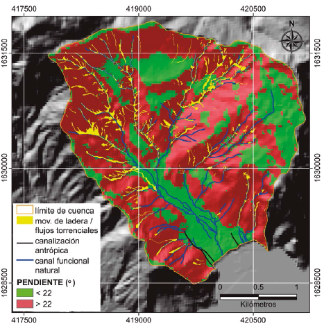 Mapa de pendientes y localización de la red hidrológica y de los movimientos de ladera y flujos torrenciales generados por el huracán Stan-2005. Sistema geográfico de referencia: GTM (Guatemala Transversa Mercator) / Datum: WGS 1984.