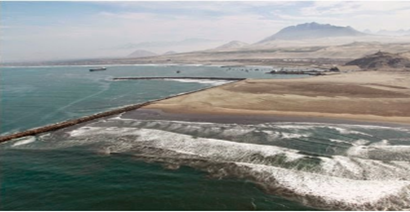 Vista panorámica de Salaverry donde se aprecia la arena retenida estos últimos 30 años