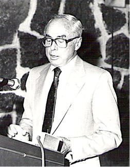 Dr. Reggie J. Laird Broom (1920-2014) (Foto del archivo del Programa de Edafología)
