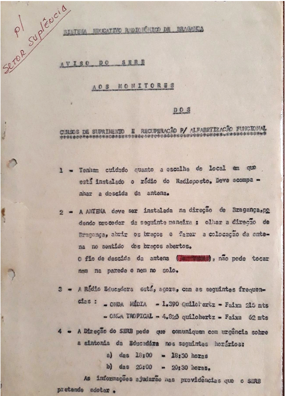 Orientação sobre o uso de suportes de rádio para o funcionamento do receptor cativo.