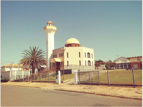Fachada da mesquita da Sociedade Isl&acirc;mica de Campinas.
