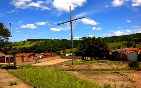 Pra&ccedil;a do Cruzeiro na regi&atilde;o sul do bairro Boa Vista.