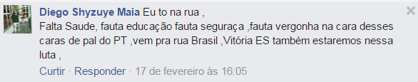 interação de internauta no Facebook.