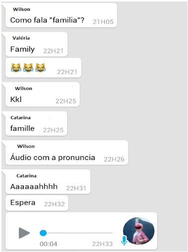Conversa no WhatsApp com áudio (01/05/2015).