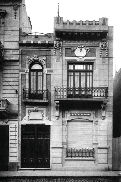 Casa projetada por A. Berrino, em Buenos Aires.