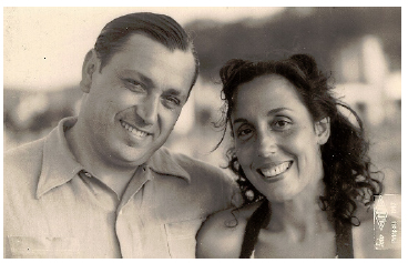 Gori Muñoz e Mari-Carmen. Piriápolis, 1947.
